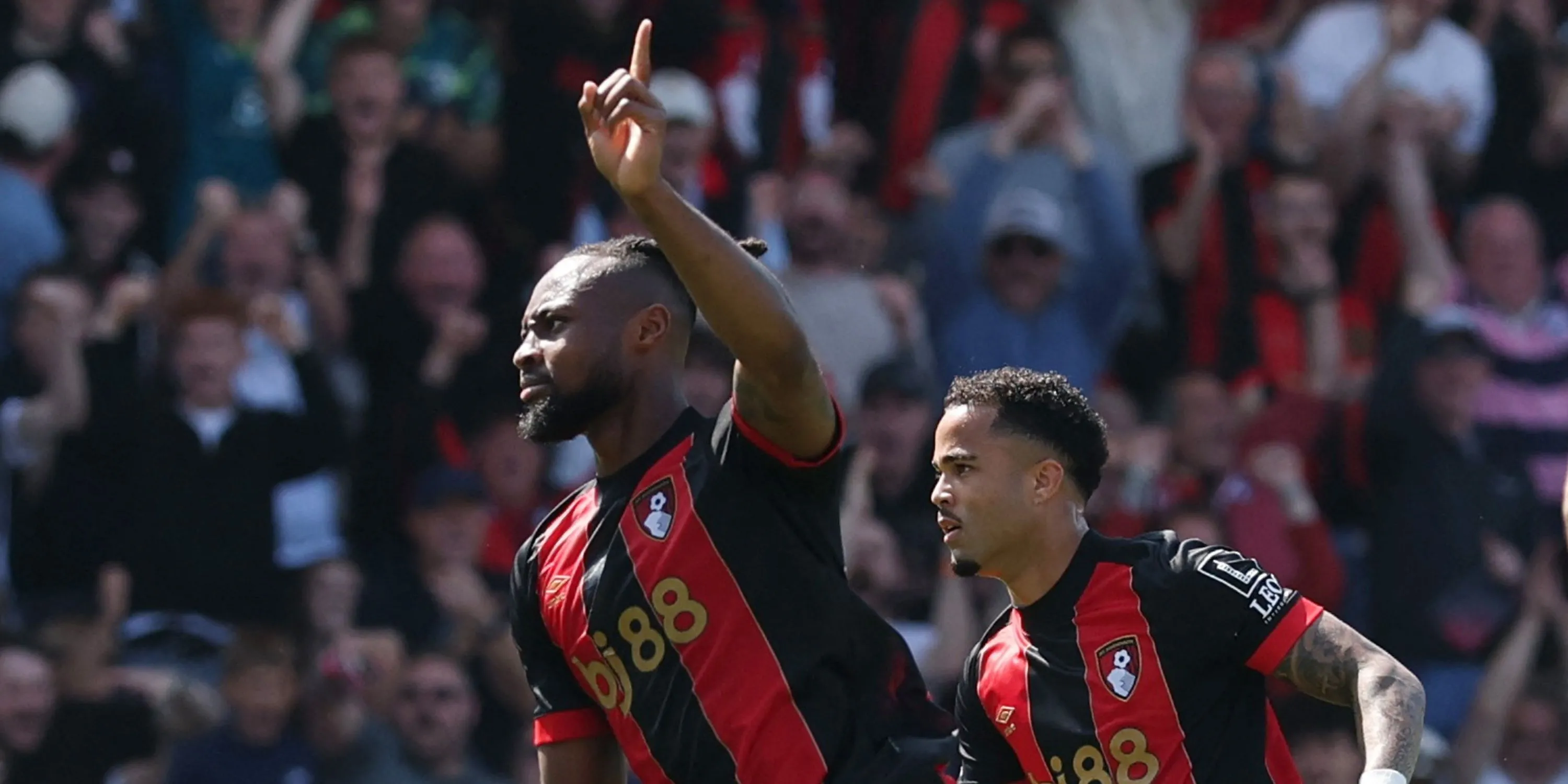 Antoine Semenyo ăn mừng bàn thắng cho Bournemouth tại Premier League