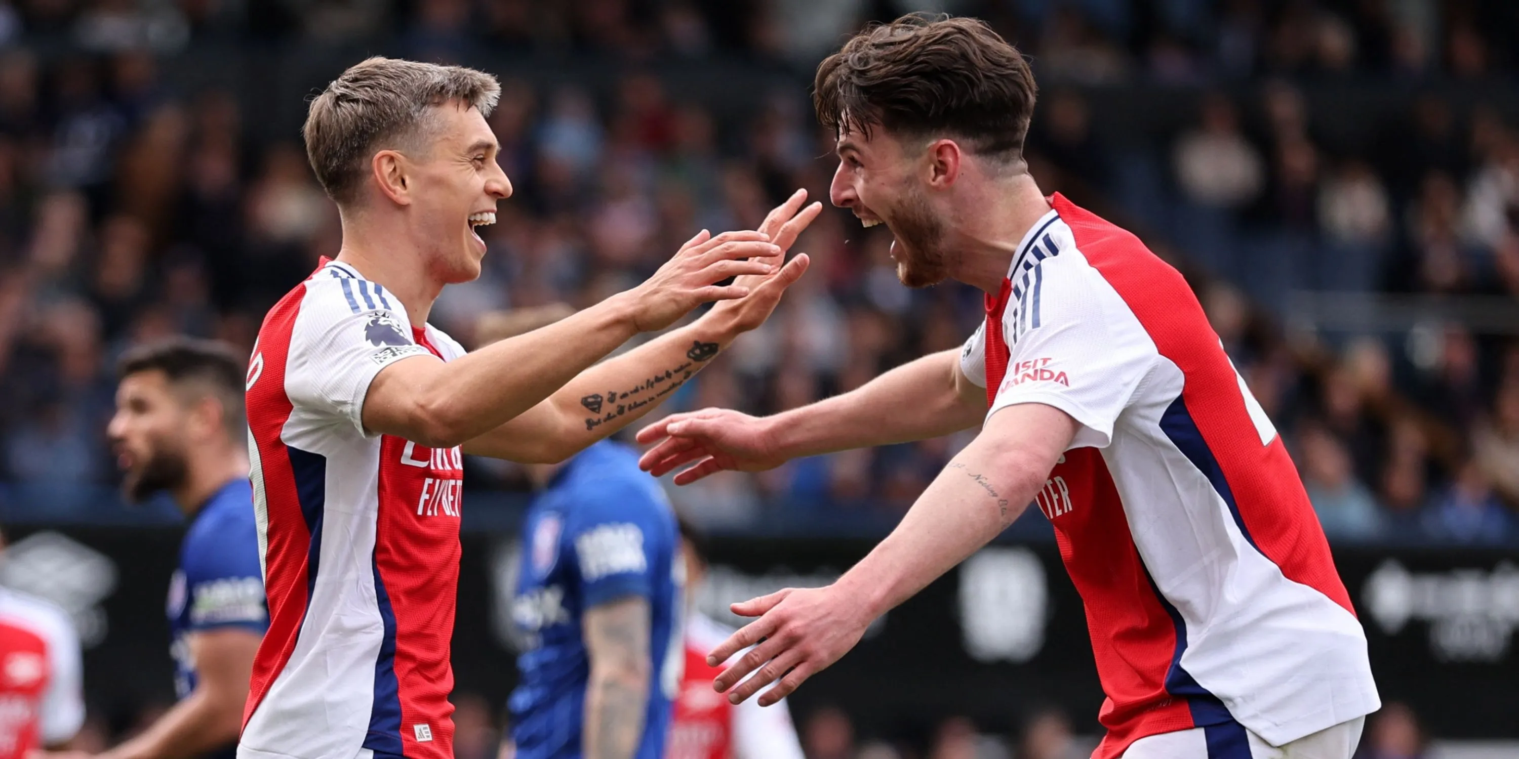 Cầu thủ Leandro Trossard của Arsenal trong trận đấu