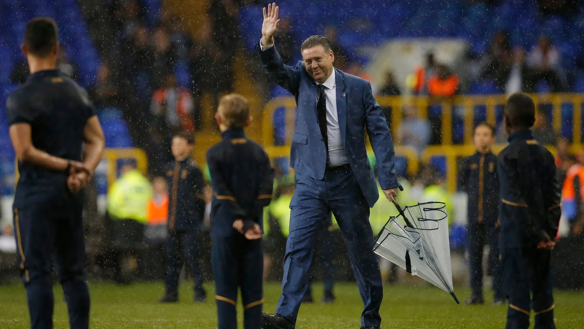 Chris Waddle, huyền thoại Sheffield Wednesday, trong màu áo Tottenham tại White Hart Lane