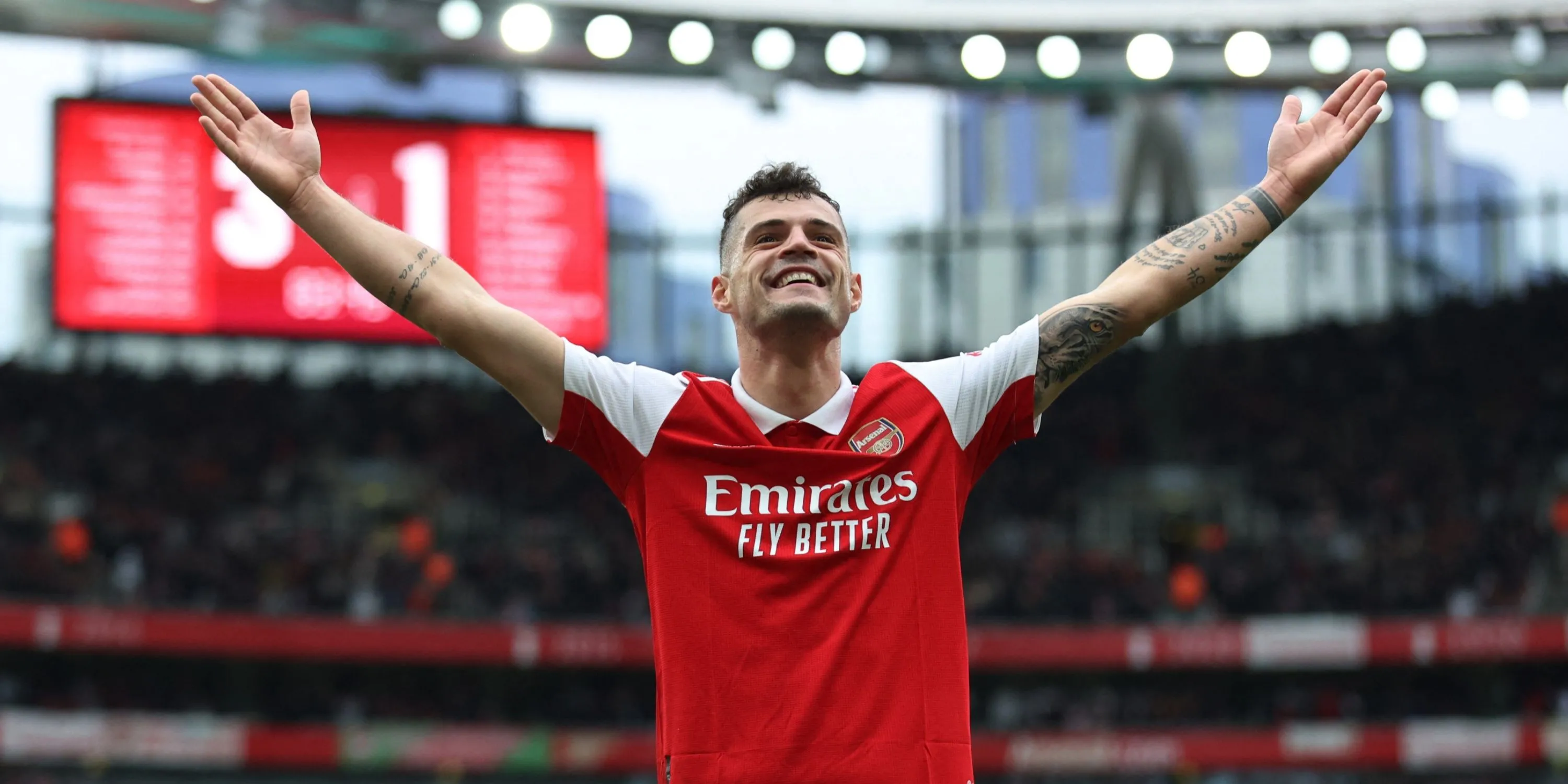 Granit Xhaka thi đấu thăng hoa cho Arsenal sau khi trút bỏ gánh nặng băng đội trưởng