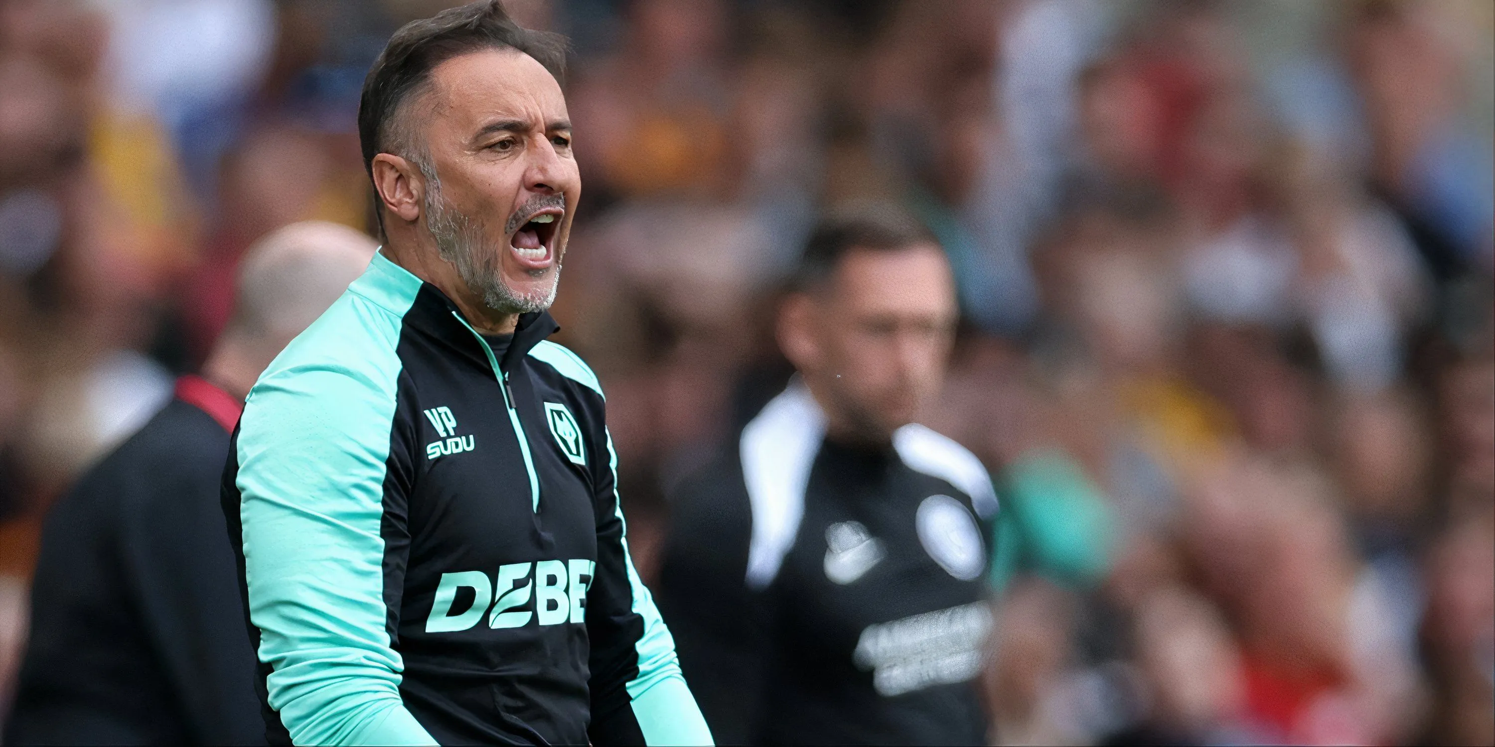 Huấn luyện viên Vitor Pereira của Wolves, người đang định hình lại đội hình