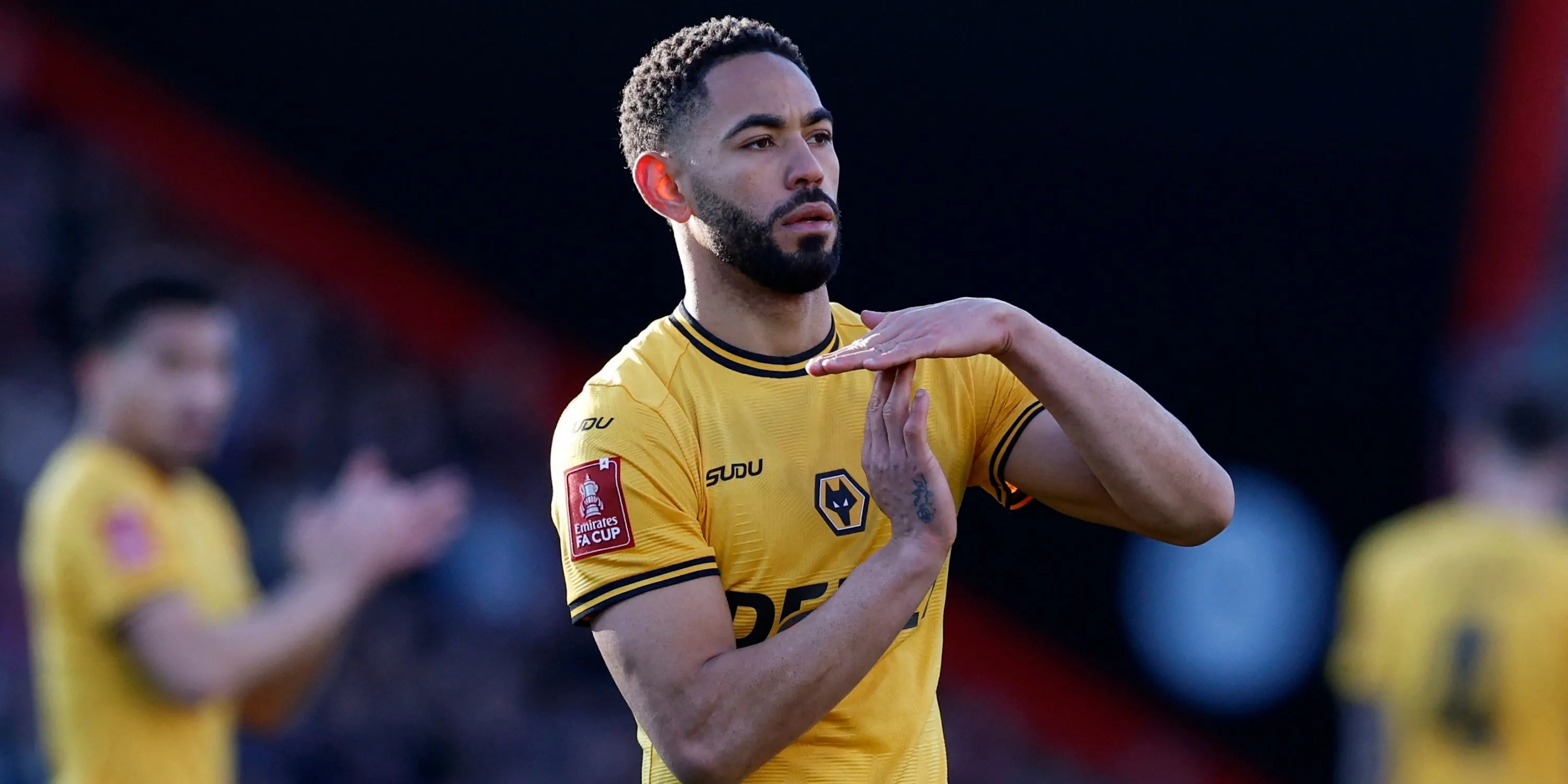 Matheus Cunha ăn mừng bàn thắng cho Wolves, mục tiêu chuyển nhượng của MU