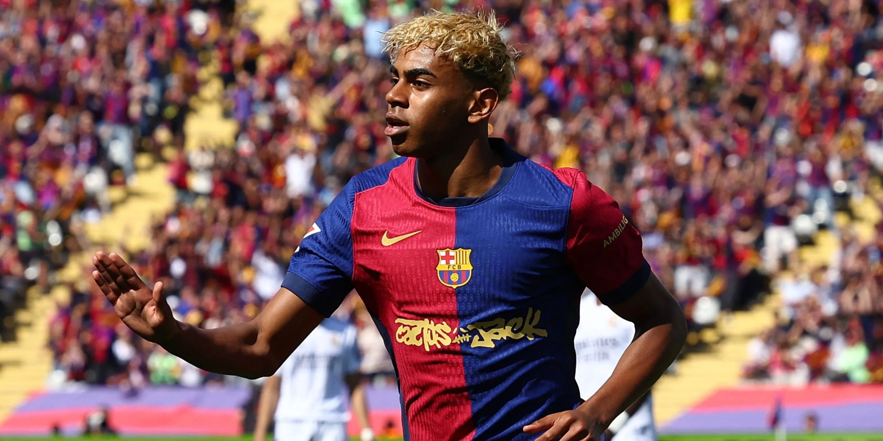 Cầu thủ trẻ tiềm năng Lamine Yamal của Barcelona, người được Willian so sánh với Estevao