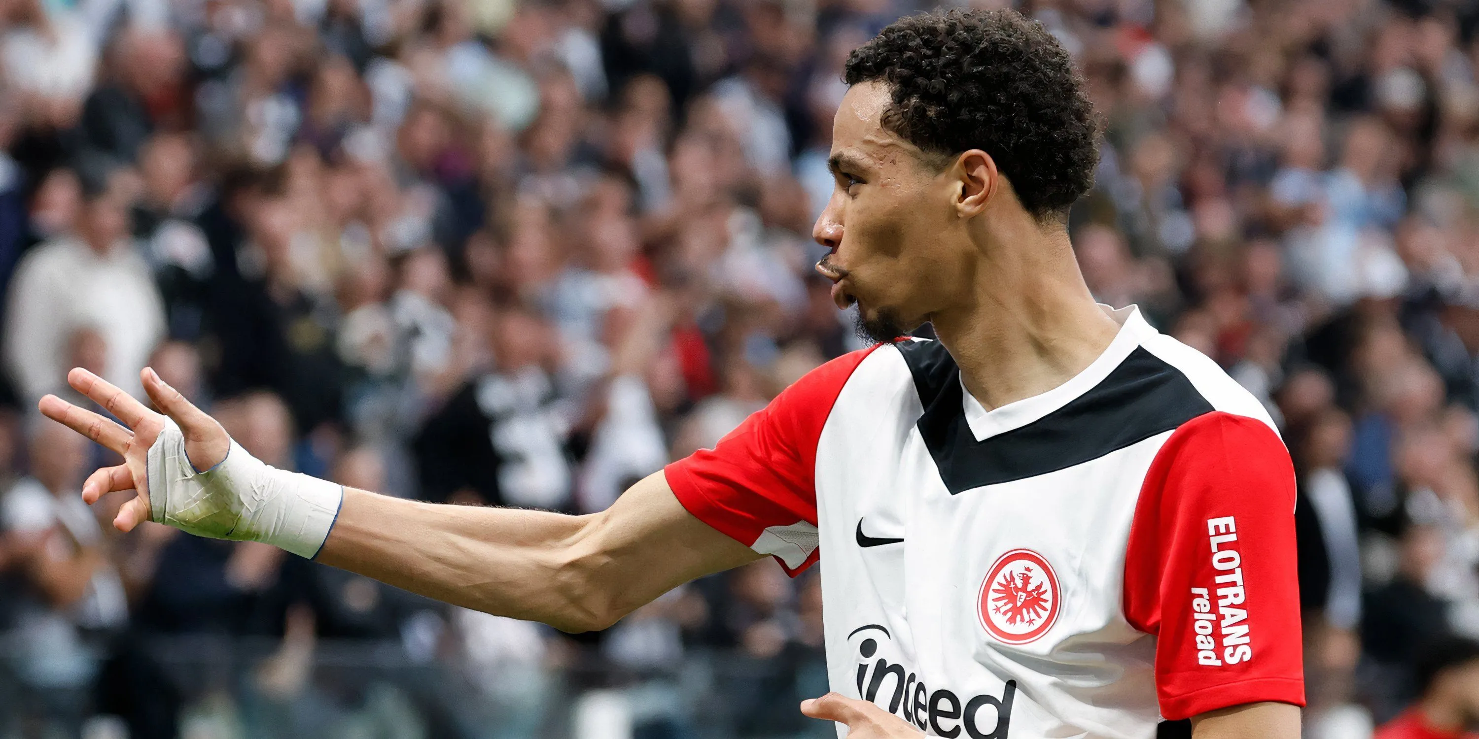 Hình ảnh tiền đạo Hugo Ekitike của Eintracht Frankfurt