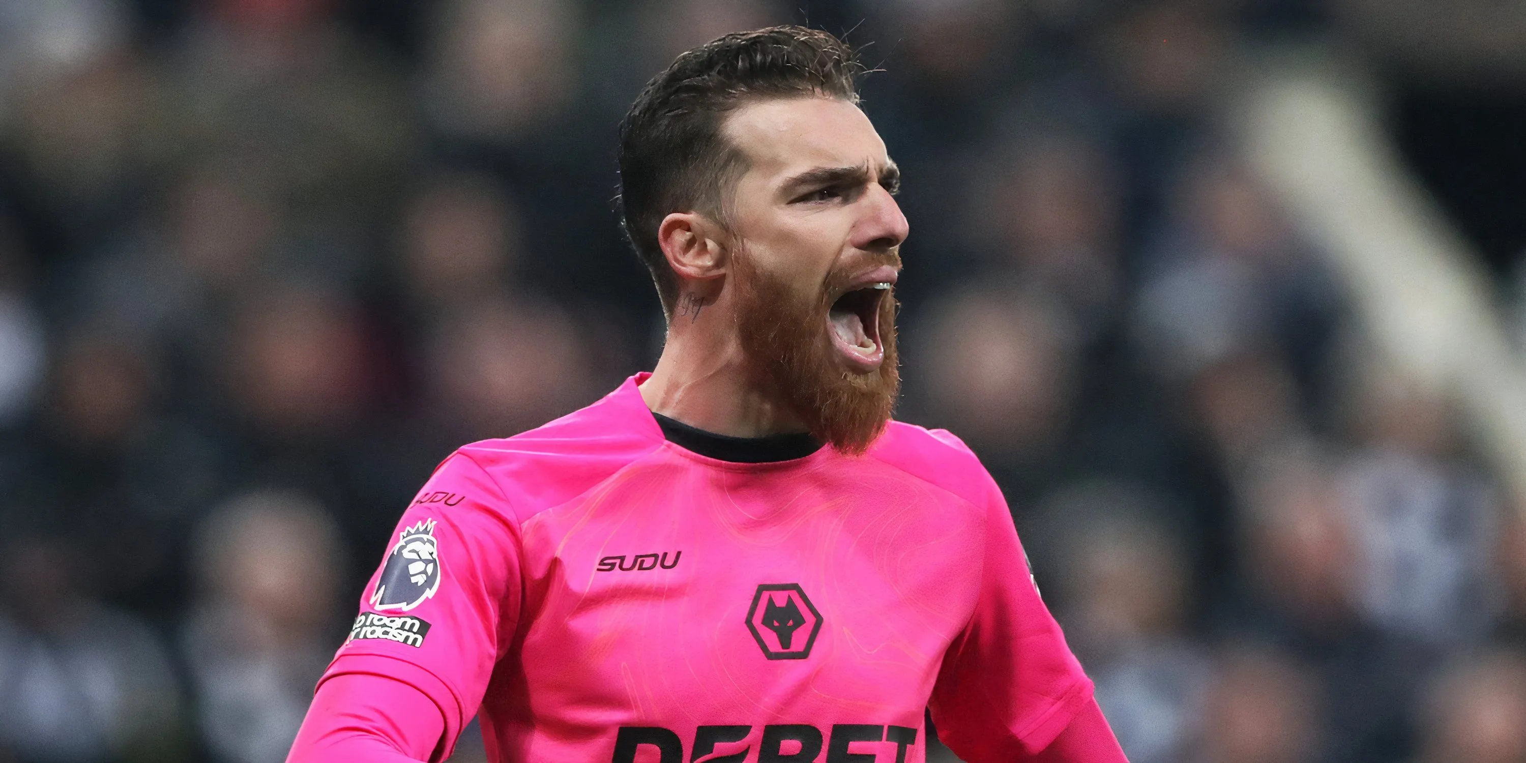 Thủ môn Jose Sa của Wolves trong trận đấu Premier League
