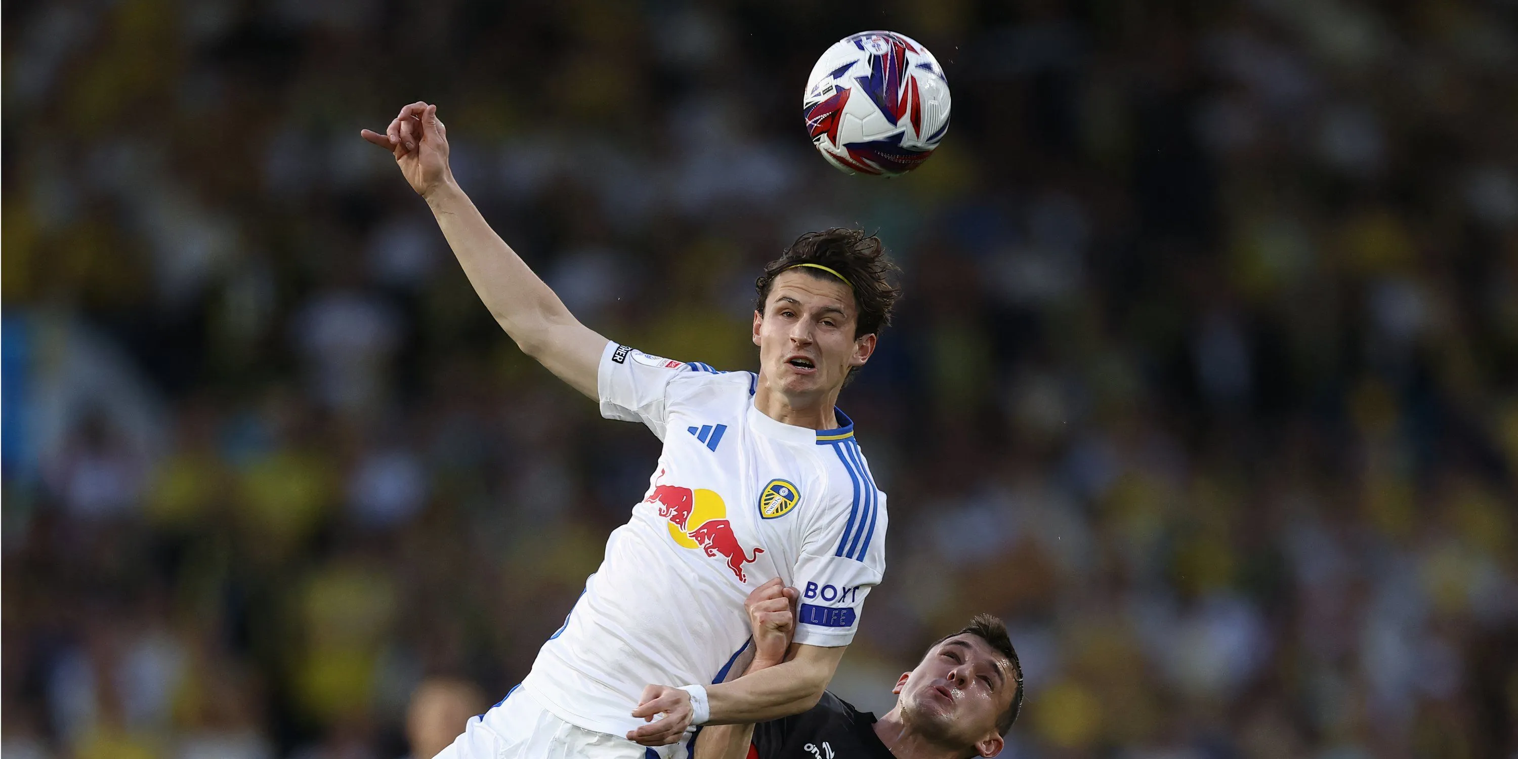 Tiền vệ Brenden Aaronson của Leeds United, người đang bị nghi ngờ về khả năng