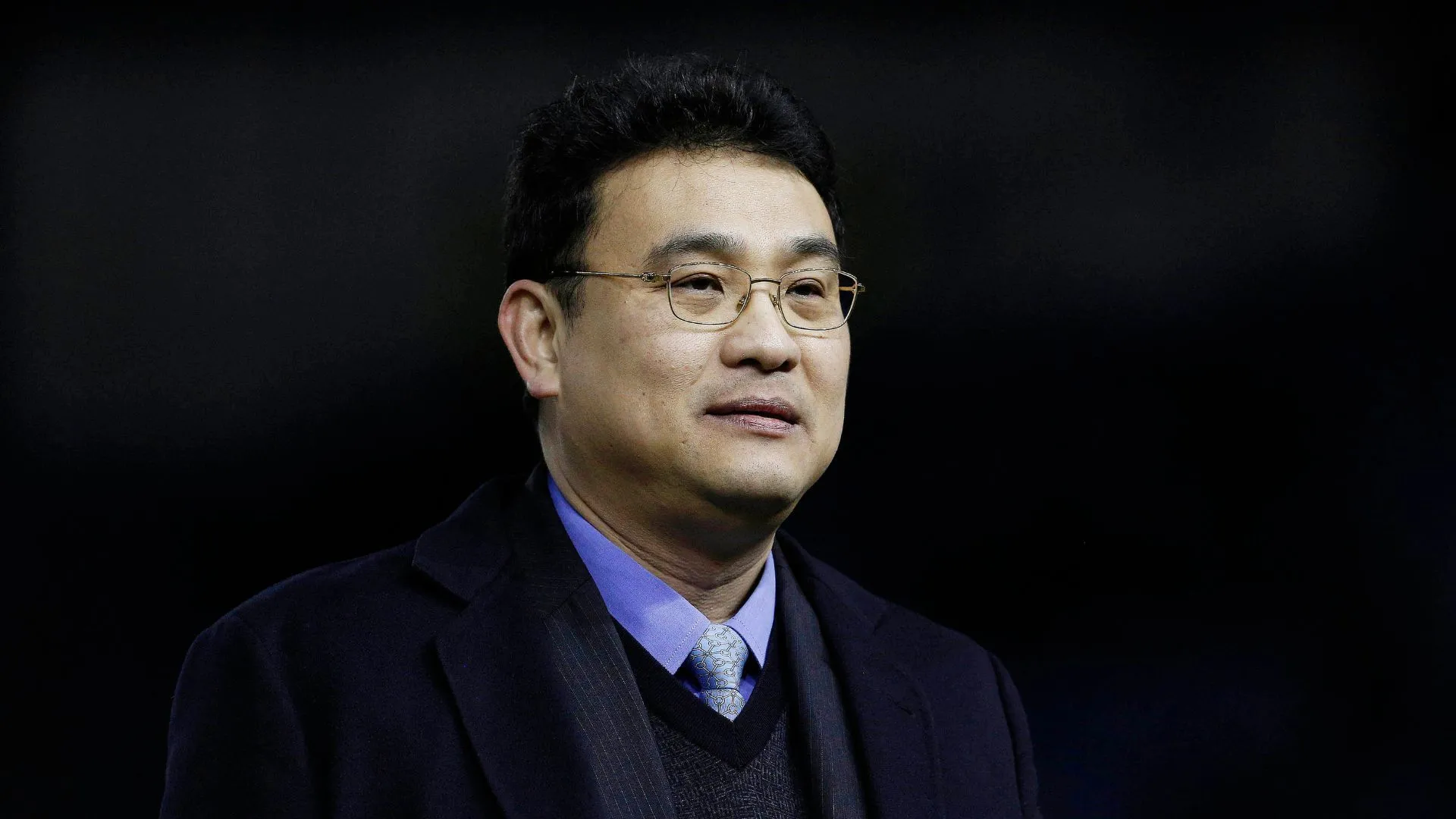 Chủ tịch Dejphon Chansiri của Sheffield Wednesday, người đang đối mặt với nhiều áp lực tài chính
