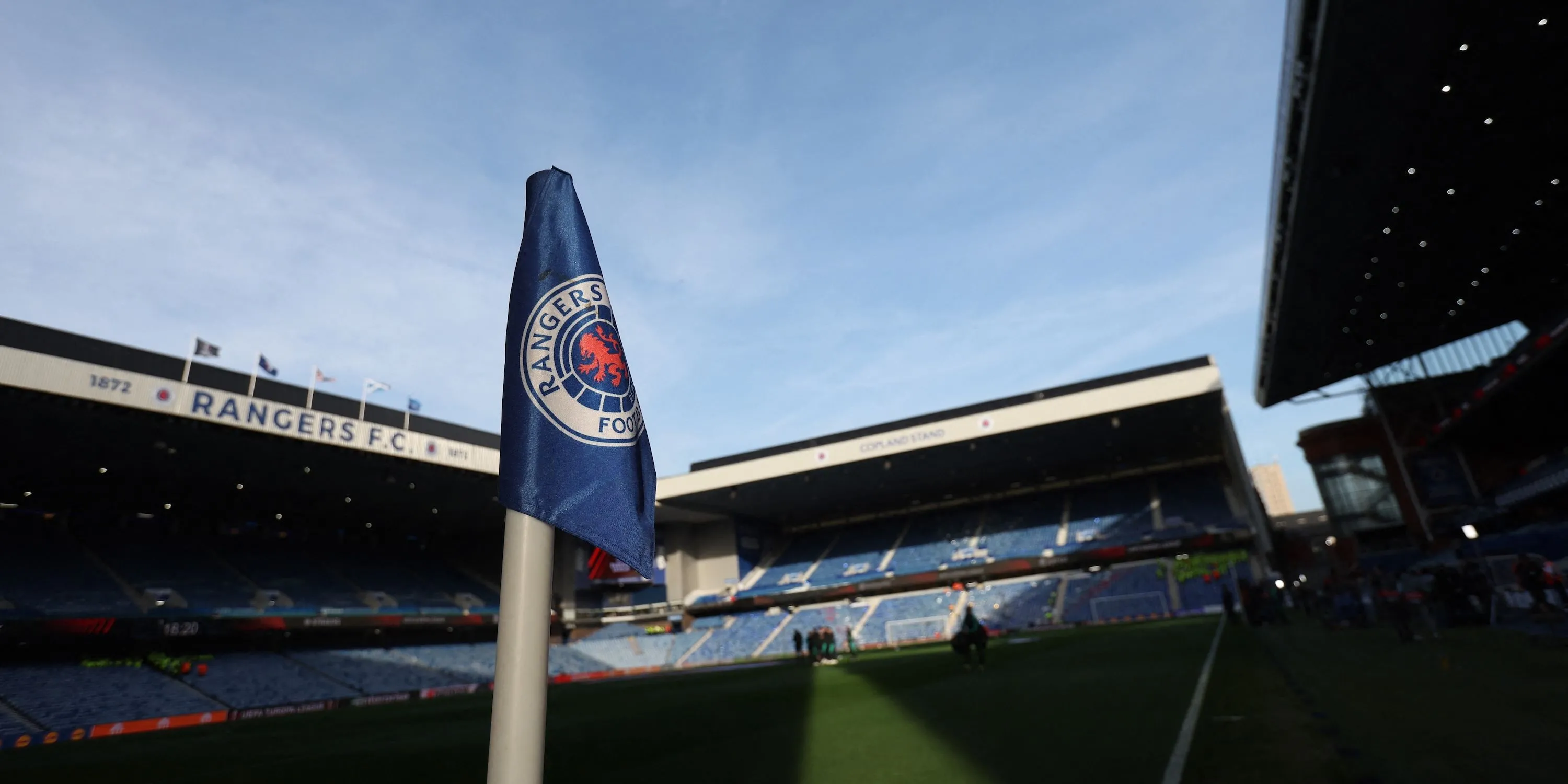 Cờ góc sân Ibrox của Rangers