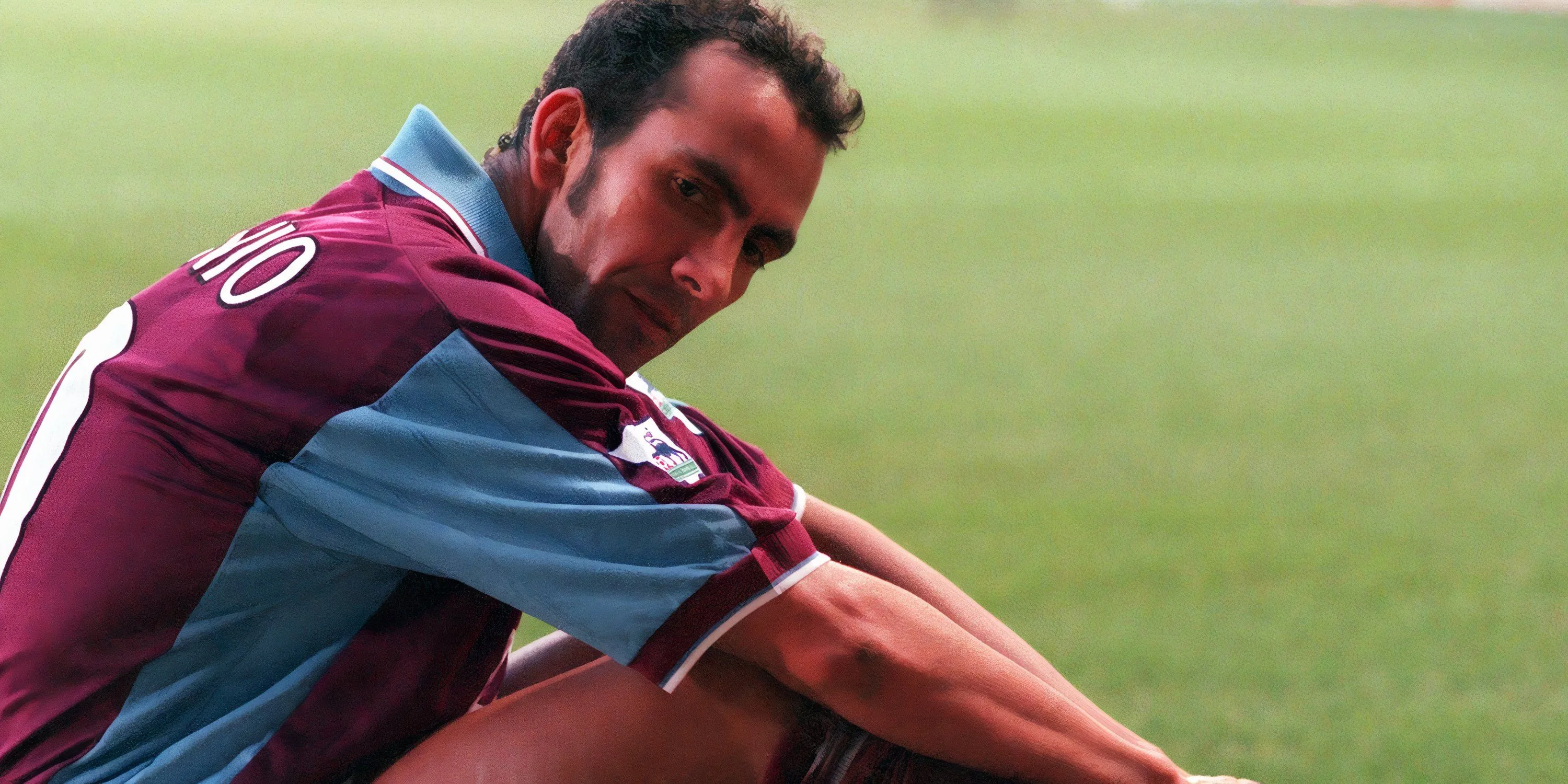 Paolo Di Canio, tiền đạo đầy cá tính và tài năng của West Ham United.