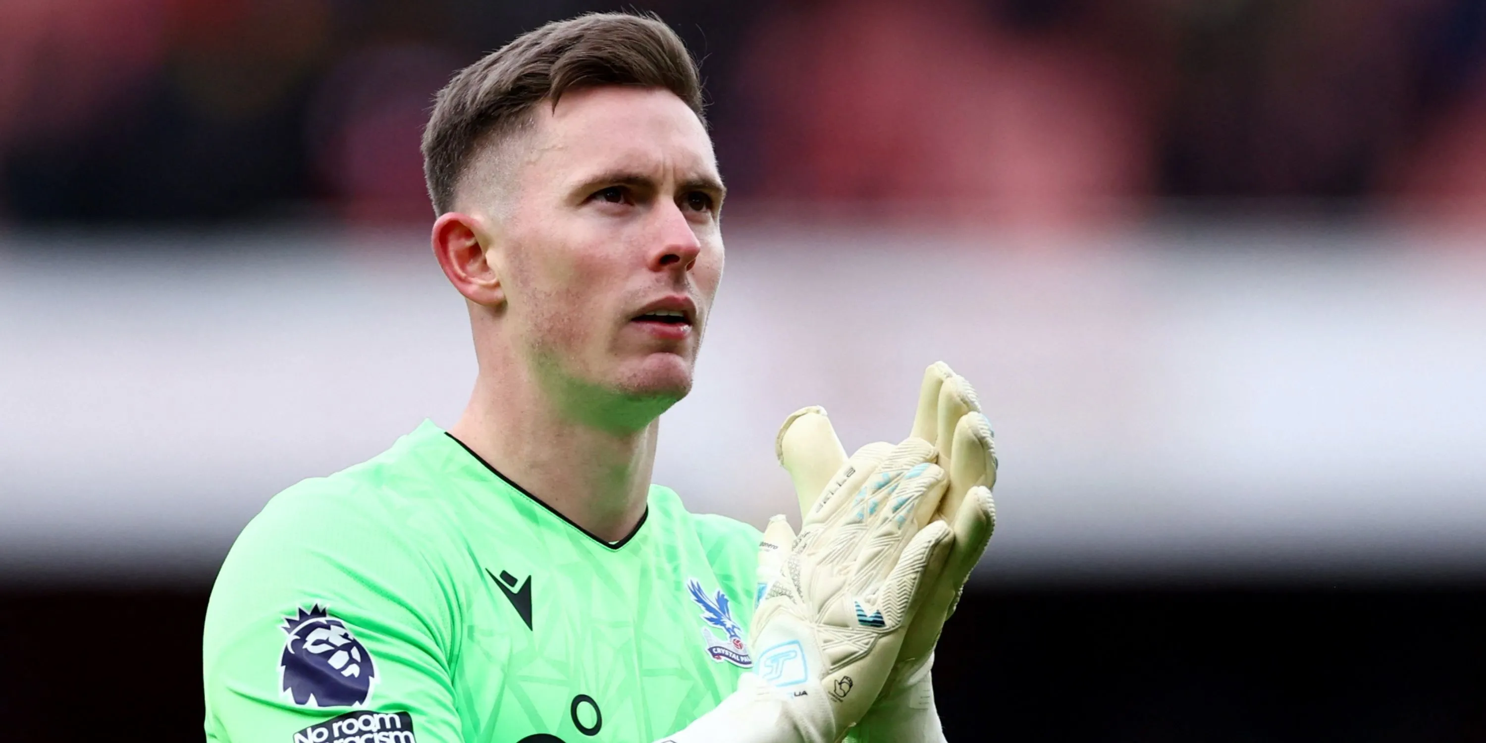 Thủ môn Dean Henderson thi đấu cho Crystal Palace