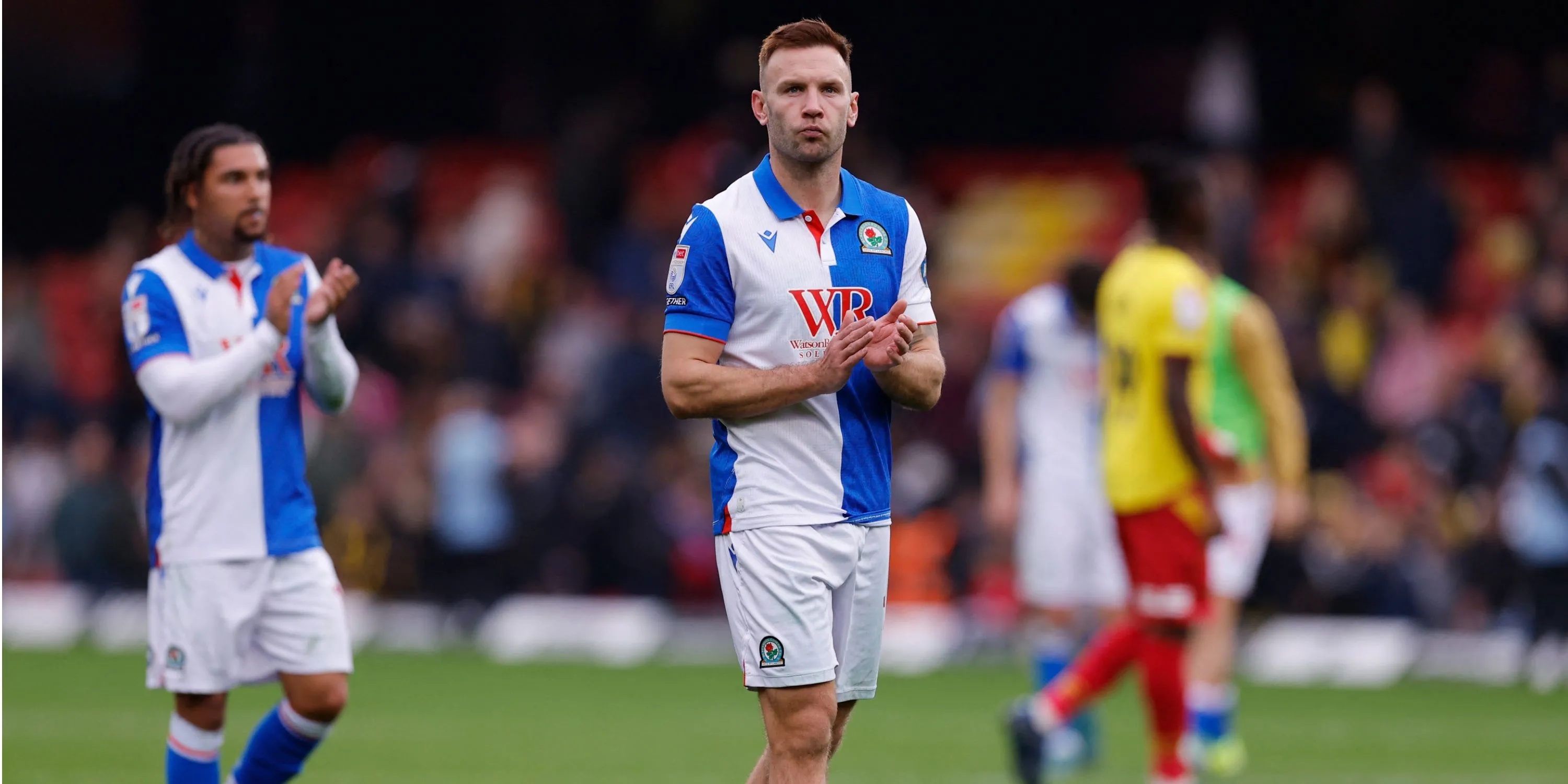 Tiền đạo Carlton Morris gia nhập Derby County hè 2025