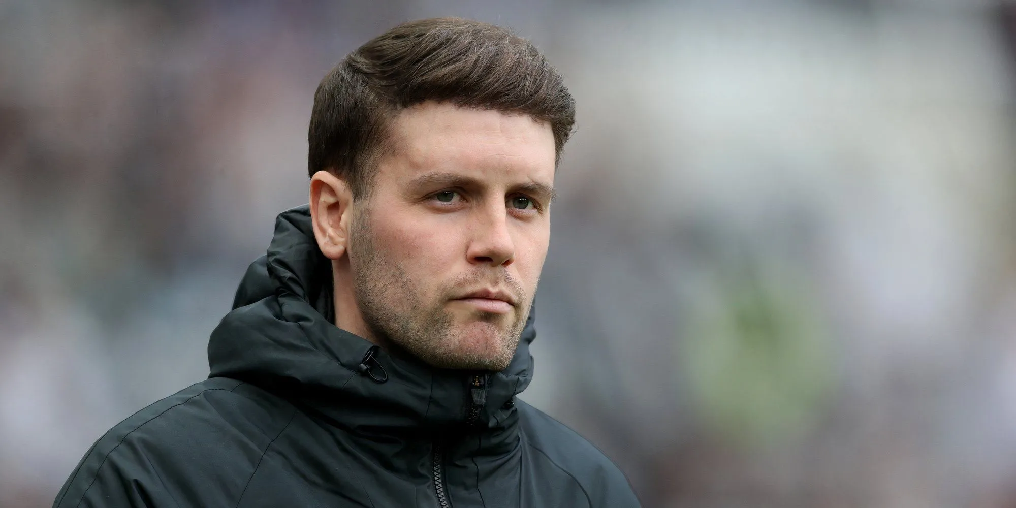 Huấn luyện viên Fabian Hurzeler chỉ đạo đội Brighton