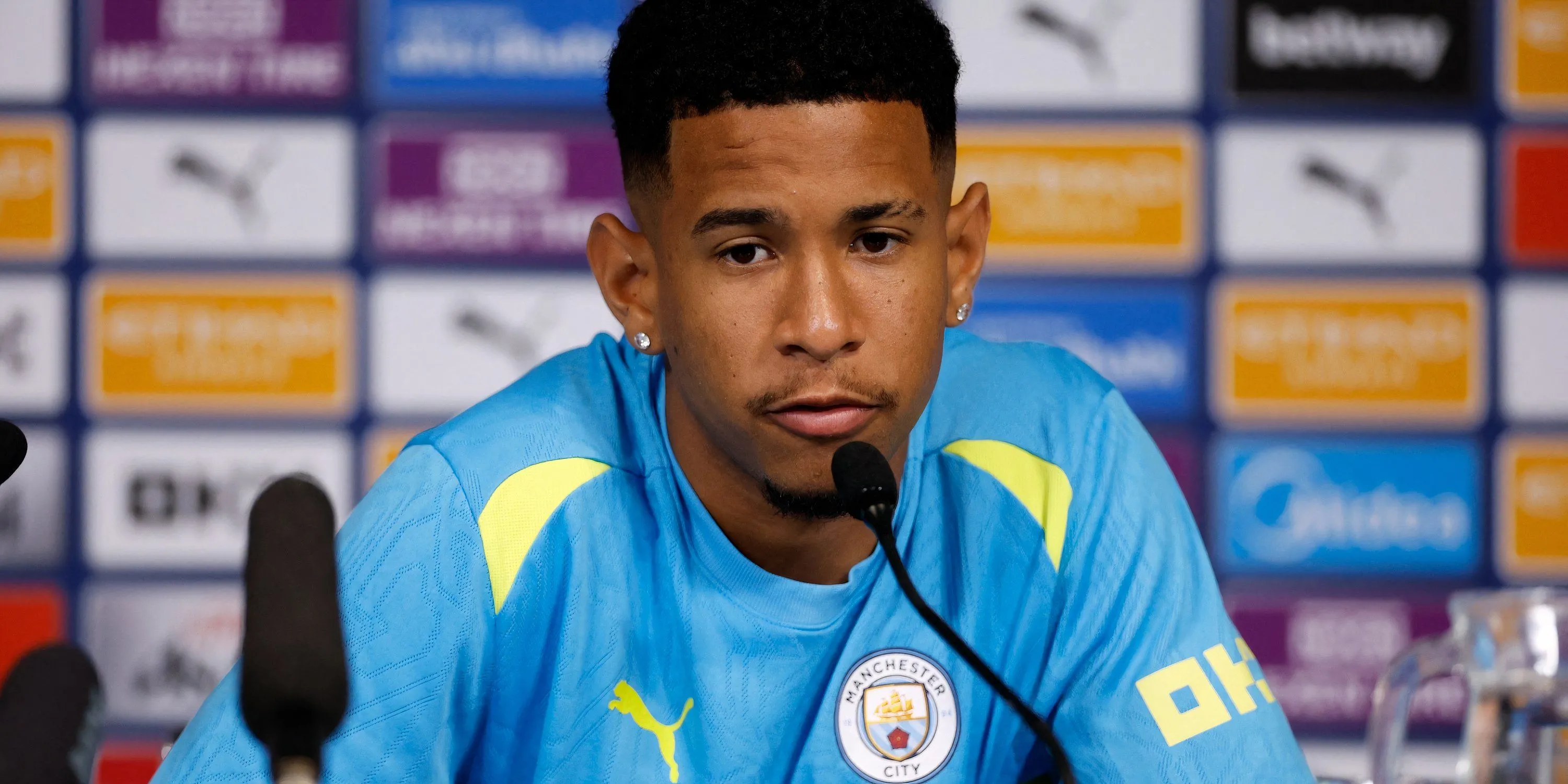 Savinho, tiền đạo trẻ của Manchester City, mục tiêu chuyển nhượng của Tottenham Hotspur.
