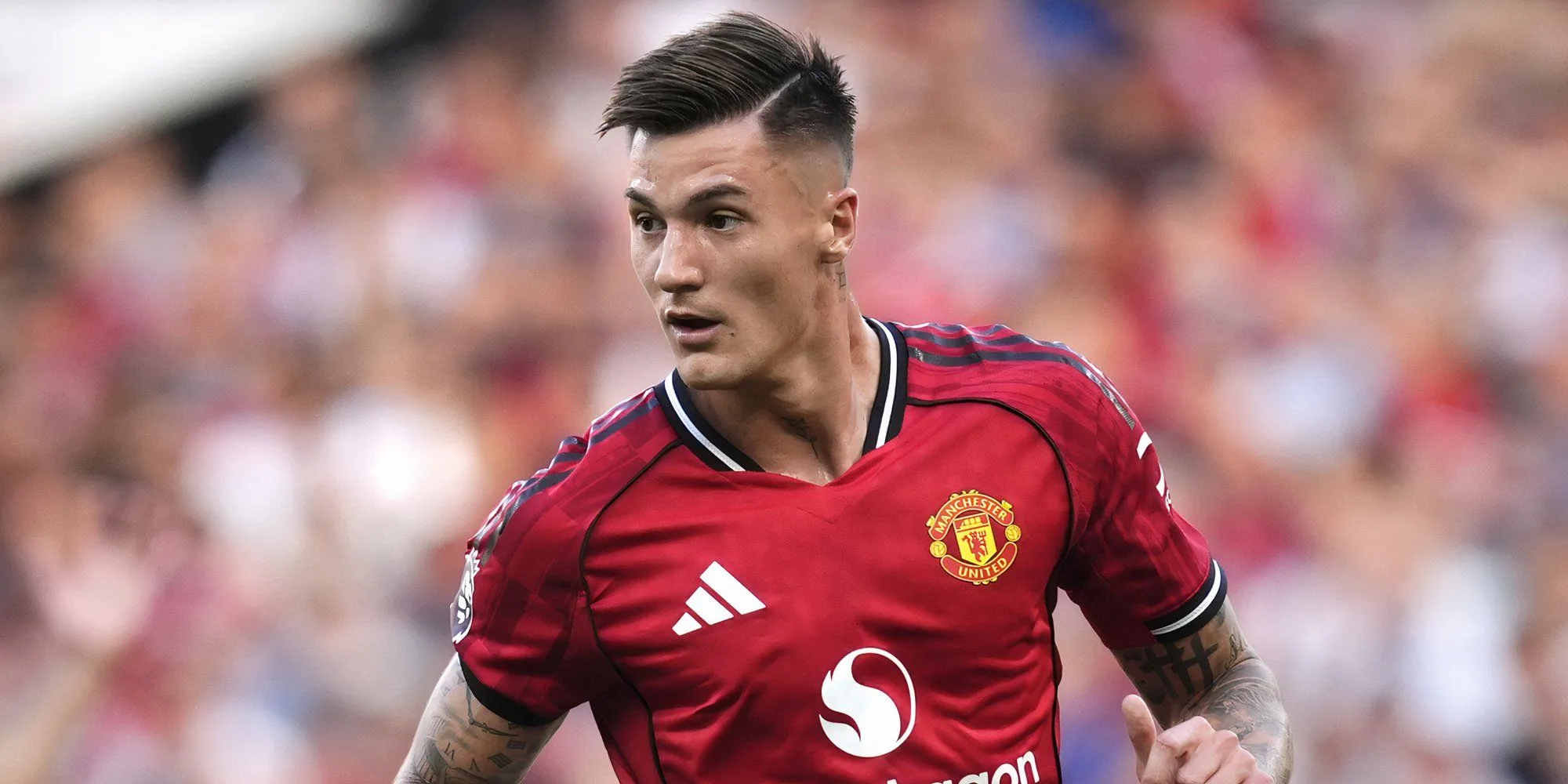 Tiền đạo Benjamin Sesko thi đấu cho Manchester United