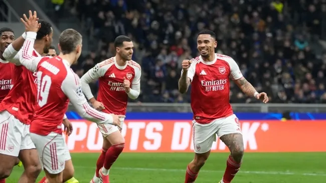 Jesus ghi bàn thắng cho Arsenal